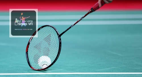 Cách kiểm tra vợt cầu lông chính hãng dành cho người mới